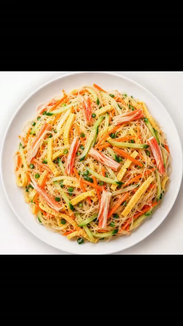 Imagem original de Salada de bifum com legumes e kani na publica&ccedil;&atilde;o de Andressa Marino