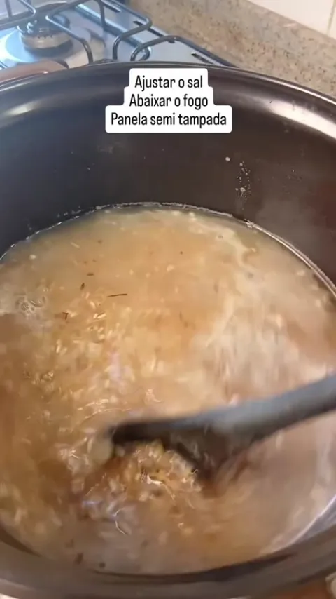 Etapa do preparo de Arroz com macarr&atilde;o cabelo de anjo na publica&ccedil;&atilde;o original