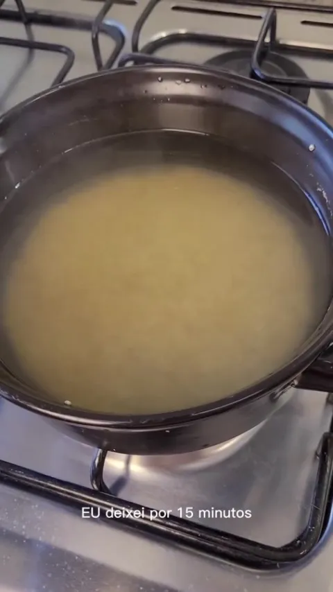 Etapa do preparo de Salada de quinoa com legumes na publica&ccedil;&atilde;o original