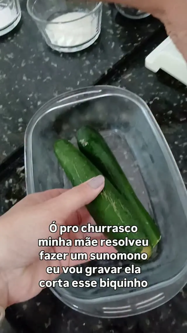 Imagem original de Sunomono: salada japonesa de pepino na publica&ccedil;&atilde;o de Andressa Marino