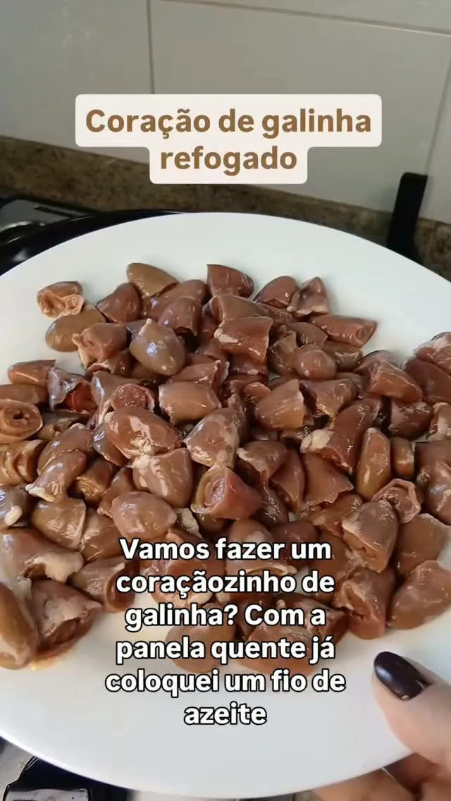 Imagem original de Cora&ccedil;&atilde;o de galinha com p&atilde;o torrado na publica&ccedil;&atilde;o de Andressa Marino